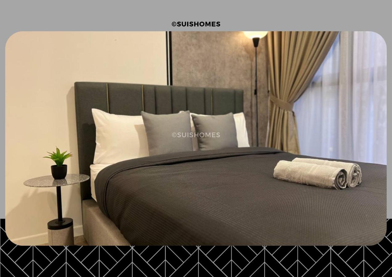 Millerz Square - Sky Pool & Gym - Free Parking, Wifi - - L *