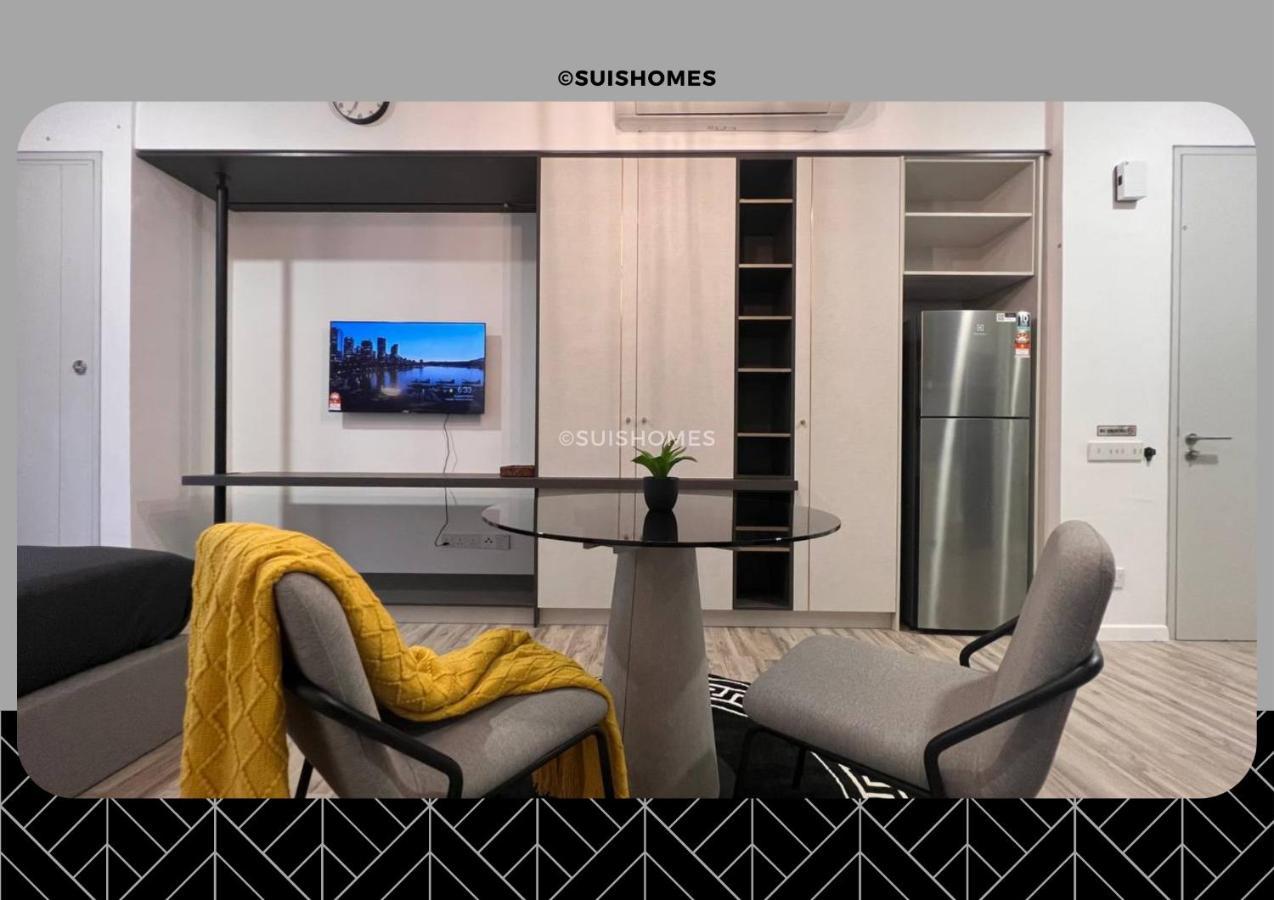 Millerz Square - Sky Pool & Gym - Free Parking, Wifi - - L