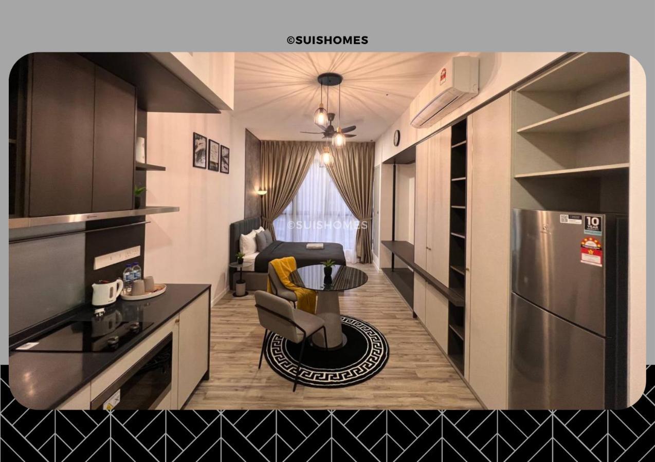 Millerz Square - Sky Pool & Gym - Free Parking, Wifi - - L